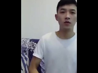 Boy Xinh Áo Trắng Remain Inlet Khoe Hàng Not Far From Múp